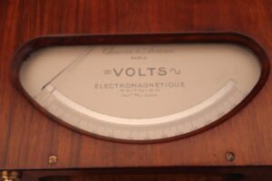 Chauvin & Arnoux Voltmetre