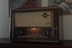 Graetz Comedia 4R-416 11