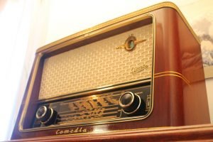 Graetz Comedia 4R-416 15