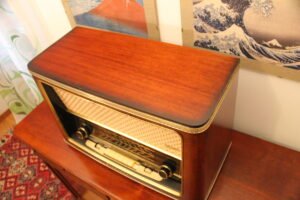 Graetz Sinfonia 4R211 08