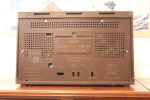 Graetz Sinfonia 4R211 16