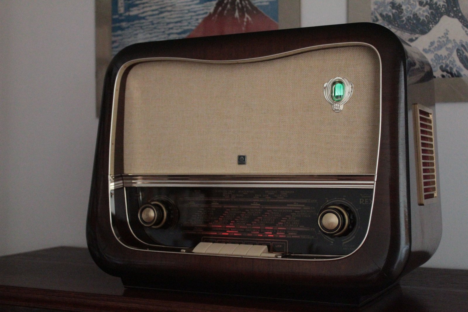 Hornyphon Rex 664A 12